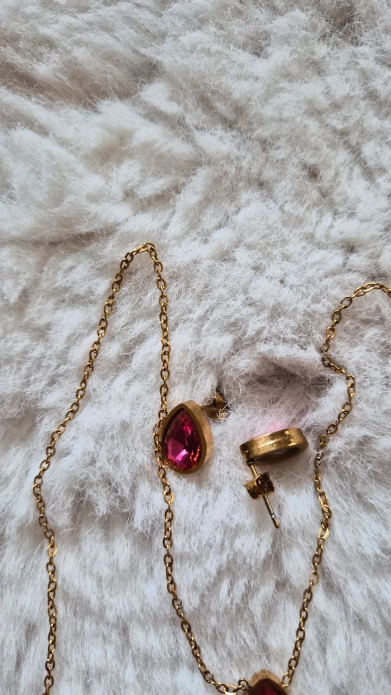 Conjunto de pendientes y collar de acero inoxidable – photo 8